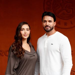 Nabilla et Thomas Vergara étaient également présents au photocall du village lors des Internationaux de France de Tennis de Roland Garros 2026

Nabilla Vergara et Thomas Vergara au photocall du village lors des Internationaux de France de Tennis de Roland Garros 2026, à Paris, France, le 6 juin 2026. © Jacovides-Moreau/Bestimage