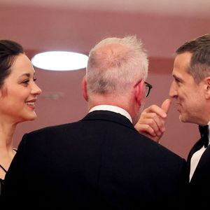 Thierry Frémaux, Marion Cotillard et Guillaume Canet - Descente des marches du film " Karma " lors du 79ème Festival International du Film de Cannes, le 15 mai 2026. © Jacovides-Moreau / Bestimage

Descente des marches du film " Karma " lors du 79ème Festival International du Film de Cannes le 15 mai 2026.