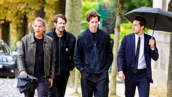 Jean-Paul Belmondo : La famille presque au grand complet pour l'ultime voyage de son frère Alain, une personne manquait à l'appel