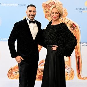 Adil Rami et Adriana Karembeu durant la cérémonie de clôture de la 64ème édition du Festival de télévision de Monte-Carlo au Grimaldi forum à Monaco, le 17 juin 2025. Photo par Bruno Bebert / Bestimage