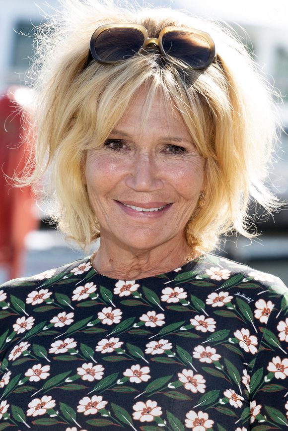 Clémentine Célarié participe au photocall Le Diplôme lors du 27ème Festival de la Fiction de La Rochelle le 18 septembre 2025 à La Rochelle, France. Photo David Niviere/Abaca