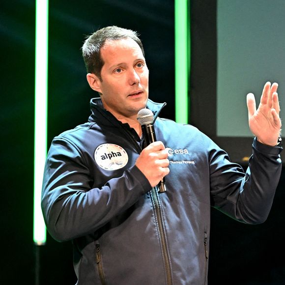 Thomas Pesquet est un célèbre astronaute français

Thomas Pesquet durant la 6ème édition du MAGIC (Monaco Anime Game International Conferences) au Grimaldi Forum à Monaco. Ce salon dédié à la Pop Culture est un événement organisé chaque année par la société monégasque de production d'animation et de jeux vidéo Shibuya Productions. © Bruno Bebert / Bestimage