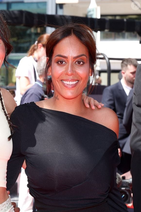 Amel Bent - Montée des marches du film « Man O Bachech (Woman and child) » lors du 78ème Festival International du Film de Cannes, au Palais des Festivals à Cannes. Le 22 mai 2025
© Jacovides-Moreau / Bestimage