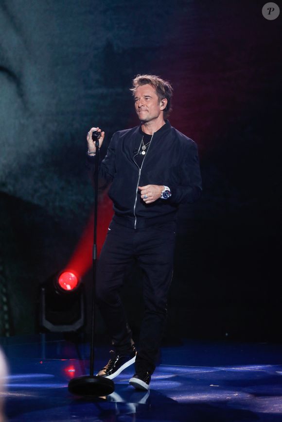 Exclusif - David Hallyday - Surprises - Enregistrement de l'émission "La Boîte à secrets", au Studio du Lendit, présentée par F.Bollaert et diffusée le 24 janvier sur France 3. Le 16 décembre 2024
© Christophe Clovis / Bestimage