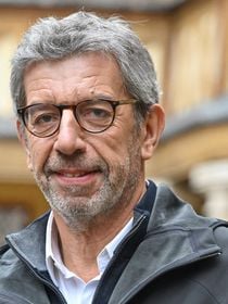 Michel Cymes a trouvé refuge dans un village au "patrimoine pittoresque" dans l'un des départements les plus boisés de France