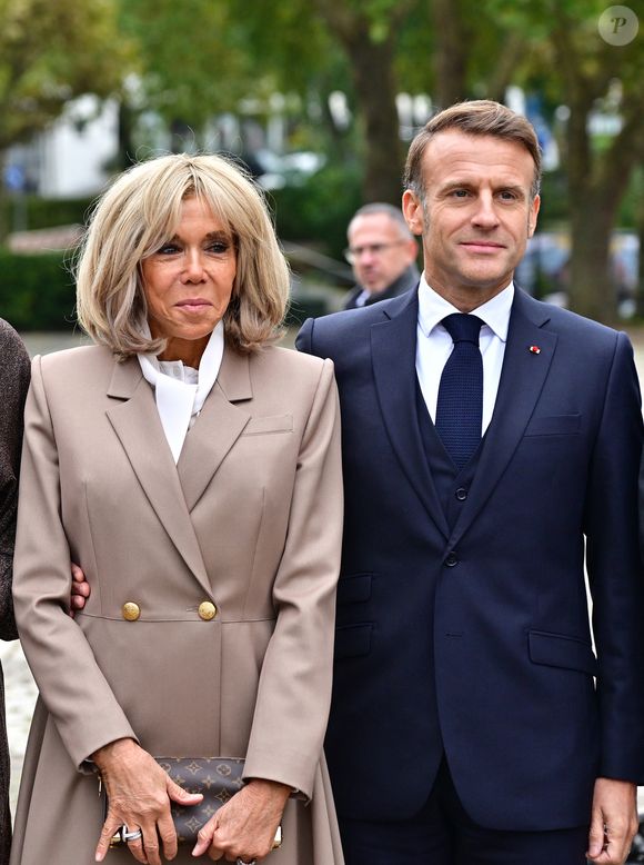 Emmanuel et Brigitte Macron, Allemagne, le 3 octobre 2025. 

© Christian Liewig/Bestimage