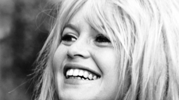 Mijanou Bardot : qui est Patrick Bauchau, l’acteur hollywoodien qui partage la vie de la sœur de Brigitte Bardot ?