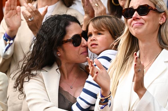 Maria Isabel est la tante du premier enfant de Rafael Nadal.
Maria Francisca Perello et Maria Isabel Nadal (à droite) sont vus lors d'une cérémonie d'hommage organisée en l'honneur de Rafael Nadal le premier jour du tournoi du Grand Chelem de Roland Garros à Paris, en France, le 25 mai 2025. Photo Laurent Zabulon/ABACAPRESS.COM