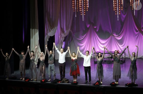 Exclusif - Guilhem Valayé, Céleste Hauser et Benjamin Siksou - Générale du spectacle musical "Les Souliers Rouges" au Casino de Paris, le 24 janvier 2025.
"Les Souliers Rouges" est un conte musical produit par Marc Lavoine et son compositeur attitré Fabrice Aboulker d'après le conte "Les Chaussons Rouges" de Hans Christian Andersen.
© Guirec Coadic/Bestimage