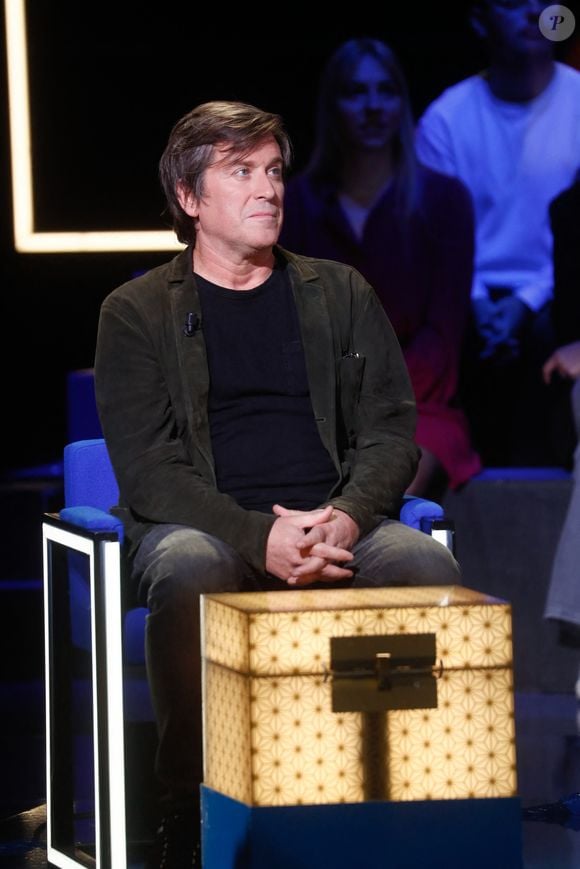 Exclusif - Thomas Dutronc - Enregistrement de l'émission "La Boîte à Secrets N°20" dans les studios de la Cité du Cinéma à Saint-Denis, présentée par F.Bollaert et diffusée le 10 janvier sur France 3
© Christophe Clovis / Bestimage