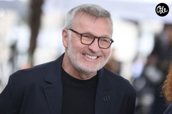 Laurent Ruquier participe à la séance photo des Grosses Têtes dans le cadre du 17e Festival du film d'Angoulême, à Angoulême, le 29 août 2024, en France. Photo de Jérôme Dominé/ABACAPRESS.COM