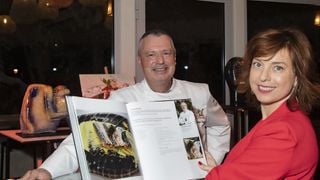 Même pas 30 euros le menu entrée plat dessert ! Le chef du restaurant étoilé le moins cher de France rejoint Top Chef