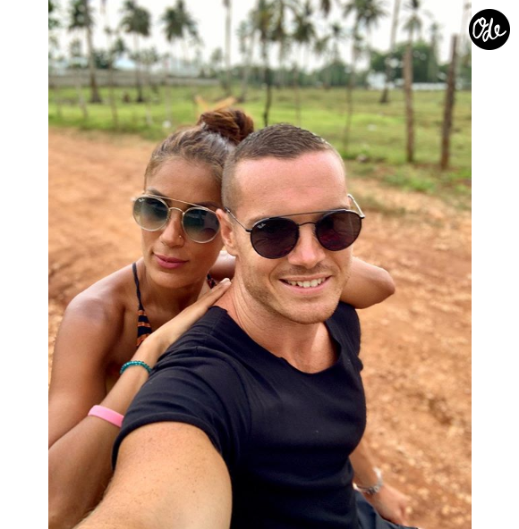 Wafa, révélée dans "Koh-Lanta" avant de devenir l'une des figures incontournables de "Mamans & Célèbres", a pris la parole sur Instagram pour partager une importante décision concernant sa vie personnelle.

Wafa et Oliver sur le tournage de "La Bataille des couples", en République Dominicaine, le 24 mai 2019 Instagram