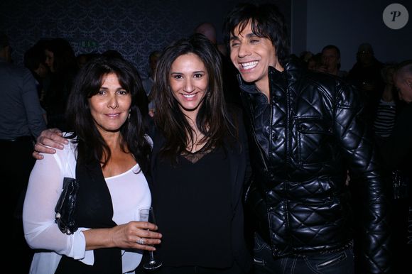 Jean-Luc Lahaye au Bataclan a Paris, le 1er avril 2013. Jean- Luc Lahaye, son ex femme Aurelie et sa fille Margaux. © JLPPA / Bestimage