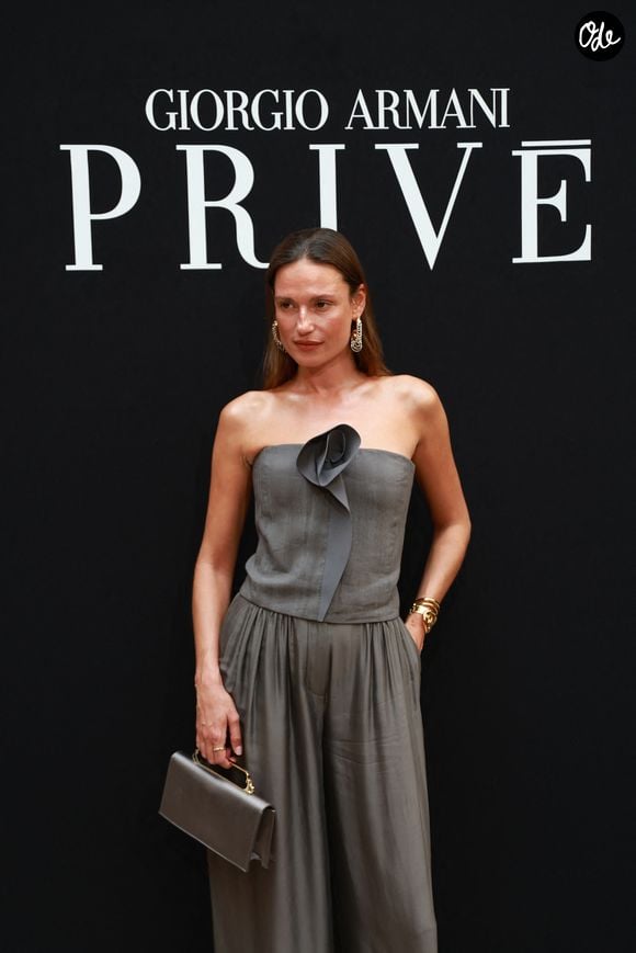 Cate Underwood au défilé Giorgio Armani Privé "Collection Haute Couture Automne/Hiver 2026-2027" lors de la Fashion Week de Paris, le 7 juillet 2026

Florian Lavielle / Bestimage