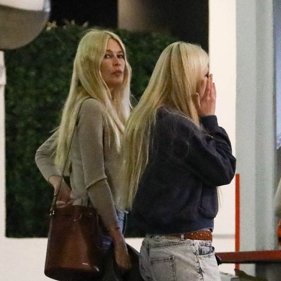 Leur fille Clementine a célébré ses 21 ans récemment

Claudia Schiffer avec sa fille Clementine Vaughn à Beverly Hills en 2025.
© Backgrid USA / Bestimage