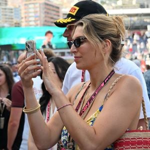 Laury Thilleman dans les paddocks du Grand Prix de Monaco Louis Vuitton de Formule 1 2026, à Monte-Carlo, Monaco, le 6 juin 2026. © Bruno Bebert/Bestimage
