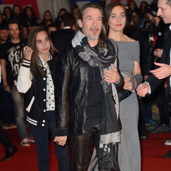 Florent Pagny, sa femme Azucena et sa fille Ael lors de la 15e édition des NRJ Music Awards qui s'est tenue au Palais des Festivals à Cannes, France, le 14 décembre 2013. Photo Nicolas Genin/Abaca