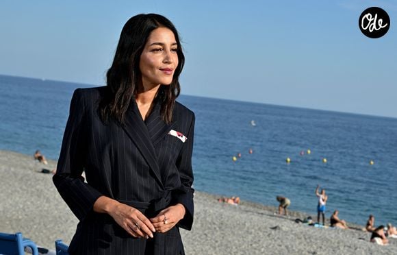 Leïla Bekhti - Photocall du film "Changer l'eau des fleurs" réalisé par J.-Pierre Jeunet d'après le roman de V.Perrin dans le cadre de la 8ème édition du Festival Ciné Roman à Nice le 28 Septembre 2026. © Jacovides-Bebert/Bestimage
