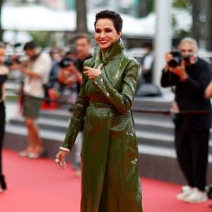 Farida Khelfa - Montée des marches du film " L'inconnue" lors du 79ème Festival International du Film de Cannes, le 18 mai 2026. © Jacovides-Moreau / Bestimage