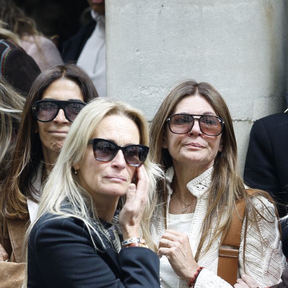 Estelle Lefébure, Veronika Loubry - Sorties des Obsèques de Constance de la Fontaine en l'église Notre-Dame-de-Grâce-de-Passy à Paris le 12 mai 2026. © Coadic Guirec - Julien Sarkissian / Bestimage