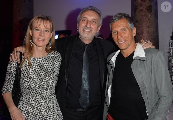 "Il ne boit même plus de café ni de Coca", confiait d'ailleurs son ami Gérard Pullicino, admiratif de l'hygiène de vie du présentateur qui ne boit également pas de laitages. 

Gerard Pullicino et Nagui - Lancement de la chaîne i24News au Pavillon Cambon à Paris, le 12 mars 2014.
