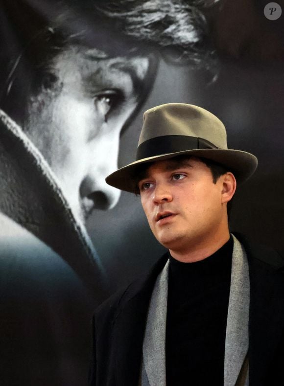 Exclusif - Alain-Fabien Delon au photocall de la soirée Ciné-concert symphonique "Alain Delon, le dernier Samouraï" au Palais des congrès à Paris le 8 novembre 2024 le jour de son anniversaire.

© Jacovides / Moreau / Bestimage