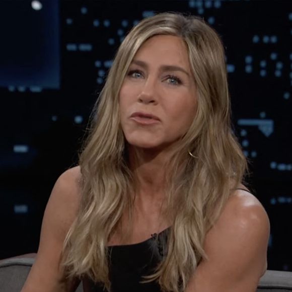 Jennifer Aniston en couple ?

Jennifer Aniston sur le plateau du Jimmy Kimmel Show
© ABC via JLPPA/Bestimage