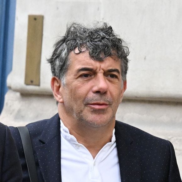Exclusif - Stéphane Plaza arrive à la Maison de la Chimie à Paris avec ses avocats pour donner une conférence de presse le 5 juin 2025.