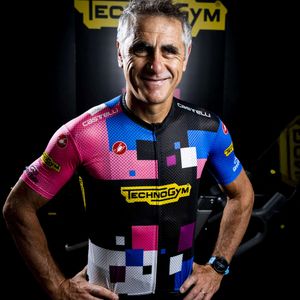 Présentation du vélo d'appartement Technogym Ride par Laurent Jalabert à Paris le 17 mai 2022.