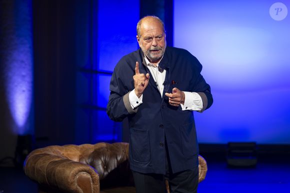 Éric Dupond-Moretti a joué son spectacle "J’ai dit oui" deux jours plus tard.

Eric Dupond-Moretti lors de son spectacle "J'ai dit oui" au théâtre de Verdure lors du 41ème Festival de Ramatuelle, le 4 août 2025. 

© Cyril Bruneau / Festival de Ramatuelle / Bestimage