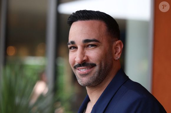 Adil Rami en tribune lors des Internationaux de France 2025 à Roland Garros le 01 juin 2025 à Paris, France. Photo by Nasser Berzane/ABACAPRESS.COM