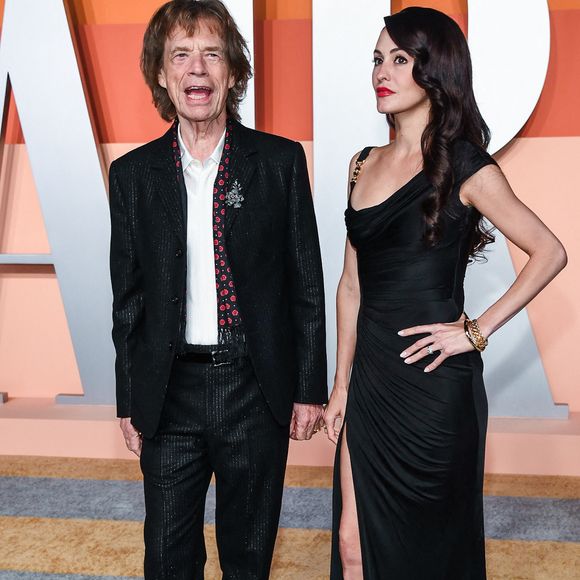 Mick Jagger et Melanie Hamrick sur le tapis rouge de la soirée des Oscars 2025 de Vanity Fair qui s'est tenue au Wallis Annenberg Center for the Performing Arts à Beverly Hills, CA le 02 mars 2025. Photo by Anthony Behar/SPUS/ABACAPRESS.COM