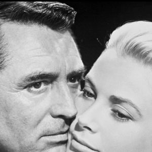 Grace Kelly a constitué une importante collection grâce à ses cadeaux de mariage.

Grace Kelly dans le film "La main au Collet". 
AGENCE / BESTIMAGE