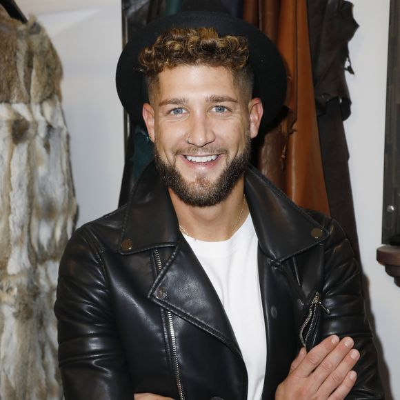 L'influenceur a été interpellée sur la plage Casa Amor, située à Ramatuelle, le vendredi 8 août 2025

Paga (Les Marseillais) lors de l'inauguration de la boutique "Ilann Five" à Paris, le 28 septembre 2017.
© Marc Ausset-Lacroix/Bestimage