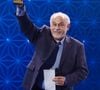 Une décision prise alors même que Francis Perrin, acteur principal, ne soit mis au courant. Une décision que le public et les acteurs n'ont pas compris étant donné les très bonnes audiences de la série

Exclusif - Francis Perrin - Surprises - Enregistrement de l'émission "La boîte à secrets 16", présentée par F.Bollaert et diffusée le 10 mars sur France 3 © Christophe Clovis / Bestimage