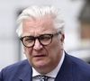 Le prince Laurent de Belgique a reconnu officiellement son fils dans un communiqué.

Le prince Laurent de Belgique inaugure une nouvelle clinique vétérinaire à Anvers,  le 3 juin 2025.  © Didier Lebrun / Bestimage