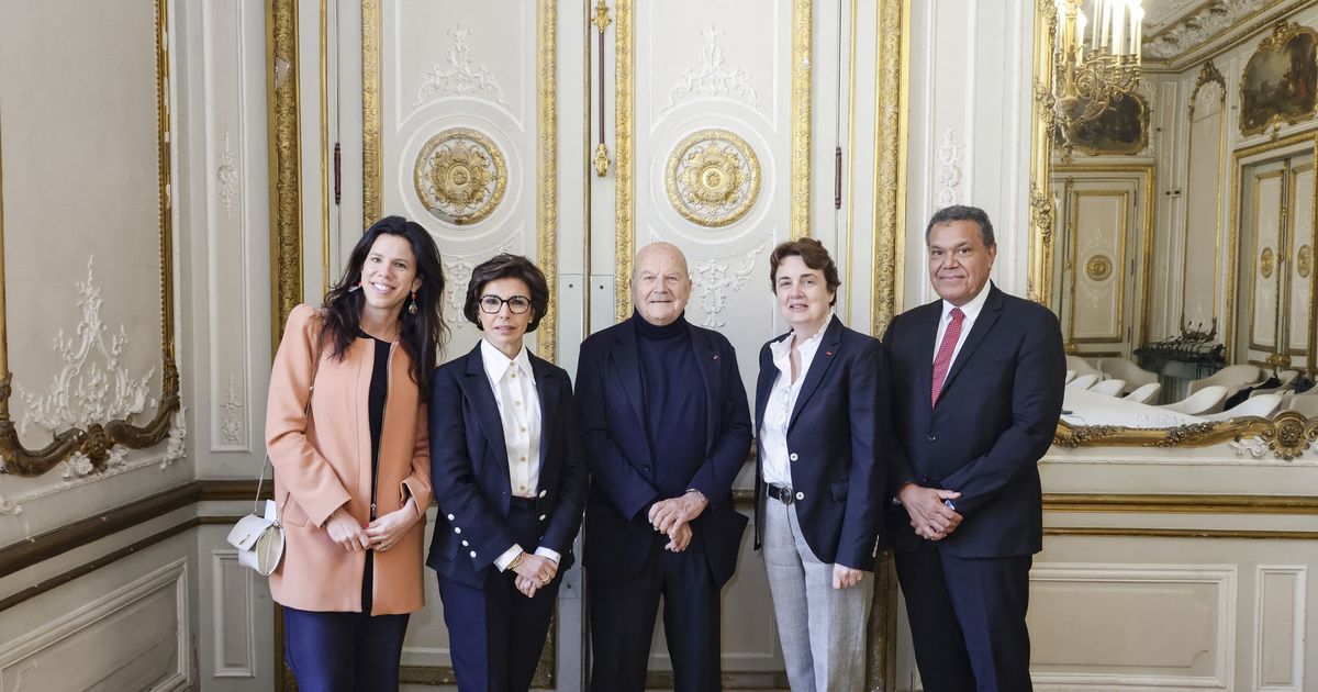 En présence de Rachida Dati et de sa fille Eléonore, Marc Ladreit de Lacharrière s'engage pour un lieu iconique