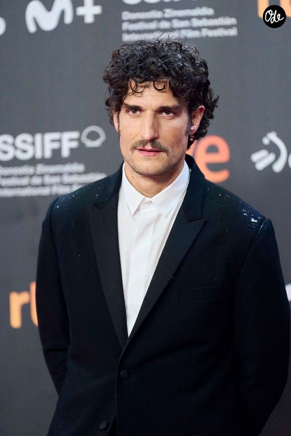 Louis Garrel a assisté au tapis rouge de « Couture » lors du 73e Festival international du film de Saint-Sébastien au Théâtre Kursaal à Donostia / Saint-Sébastien, Espagne © Jack Abuin/ZUMA Press Wire