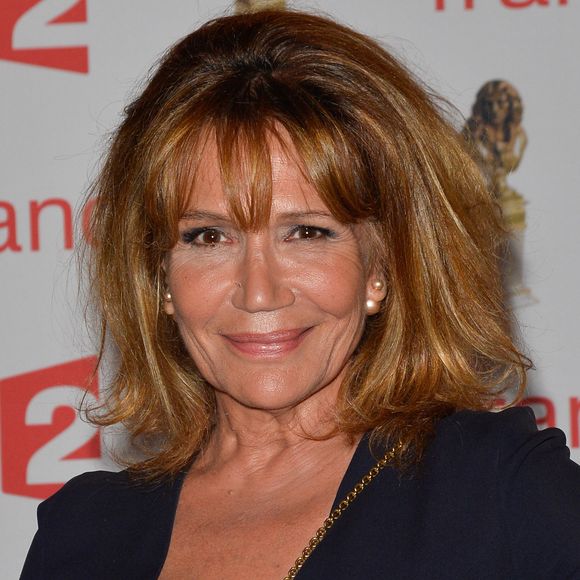 Clémentine Célarié - 29ème cérémonie des Molières 2017 aux Folies Bergère à Paris le 29 mai 2017. © Coadic Guirec/Bestimage