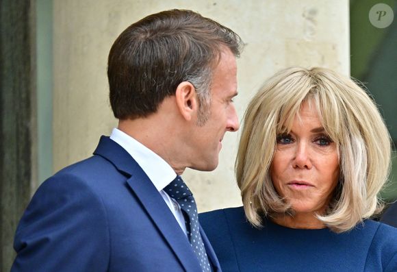 Au menu des discussions : la stabilité régionale et le rôle clé de la Jordanie dans le processus de paix.

Le président français Emmanuel Macron et Brigitte Macron à l'Elysée, le 8 octobre 2025. 

© Christian Liewig / Bestimage