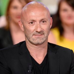 Fabien Barthez a eu 2 enfants par la suite
Fabien Barthez - Enregistrement de l'émission "Vivement Dimanche" à Paris le 20 mai 2015 .©Bestimage