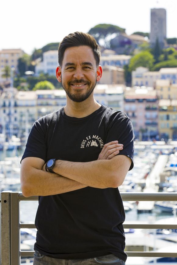 Mike Shinoda, chanteur et producteur de Linkin Park - Photocall du Midem 2017 à Cannes. Le 7 juin 2017. JLPPA / Bestimage