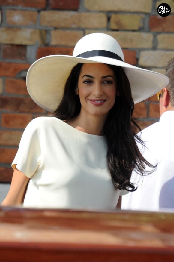 Amal Alamuddin quitte l’hôtel Cipriani pour se rendre au palais de Ca Farsetti à Venise, le 29 septembre 2014 pour leur mariage civil à la mairie de Venise. Crédit Sgp / Bestimage