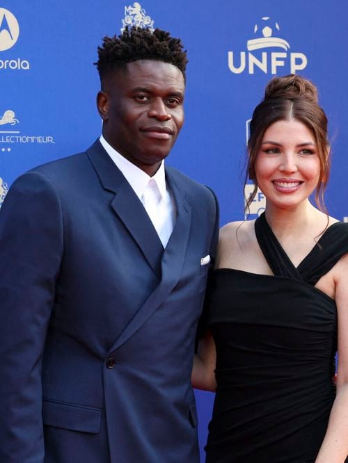 Mariage de Brice Samba et Jessica Grondin : la belle femme d'affaires avait opté pour une robe d'un glamour absolu