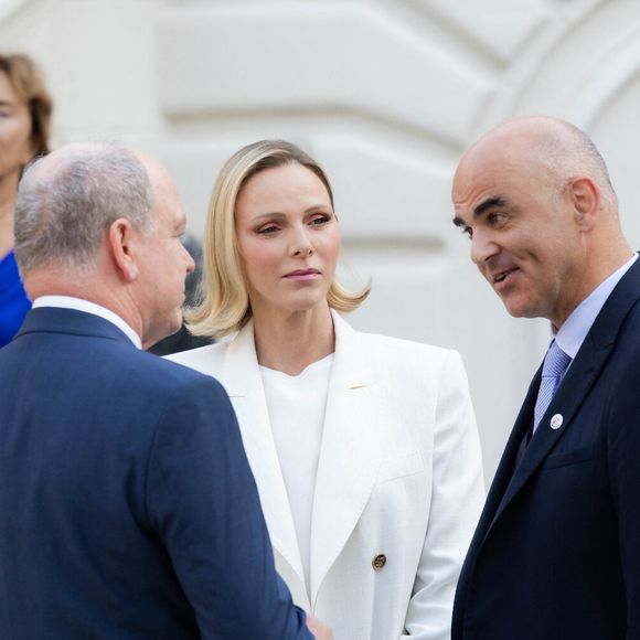 Le prince Albert II de Monaco et la princesse Charlène de Monaco ont accueilli au Palais princier les ambassadeurs et représentants permanents des 46 États membres de l'organisation du Conseil de l'Europe, Monaco le 2 septembre 2026. © Olivier Huitel/Pool Monaco/Bestimage
