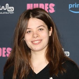 Elle était accompagnée de sa petite-fille Anna Biolay.

Anna Biolay - Avant-première de la série Prime Vidéo "Nudes" au Cinéma Max Linder à Paris le 29 janvier 2024. © Coadic Guirec/Bestimage