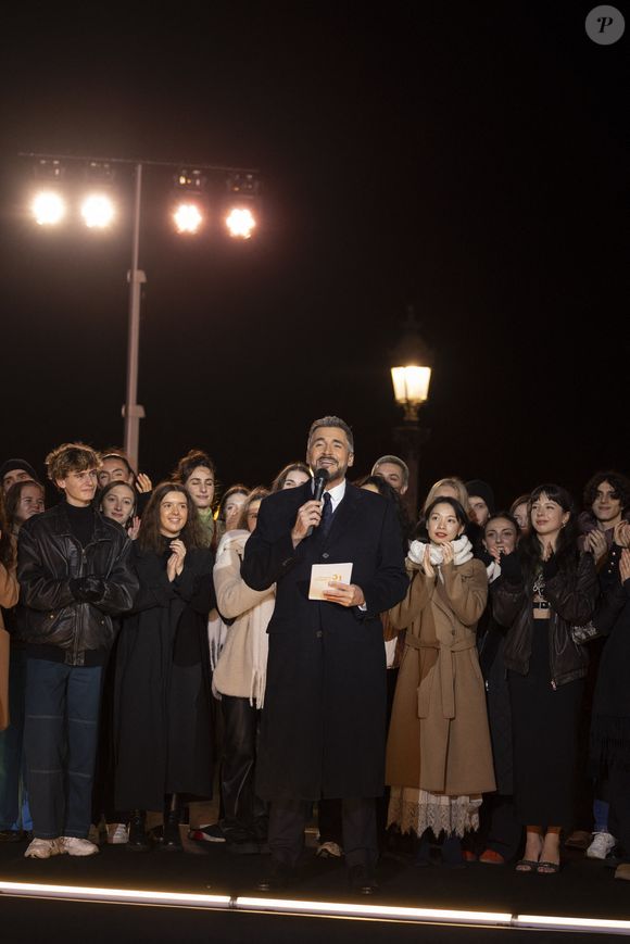 Exclusif - Olivier Minne - Emission "La grande soirée du 31 de Paris", diffusée le 31 décembre sur France 2 
© Cyril Moreau / Bestimage