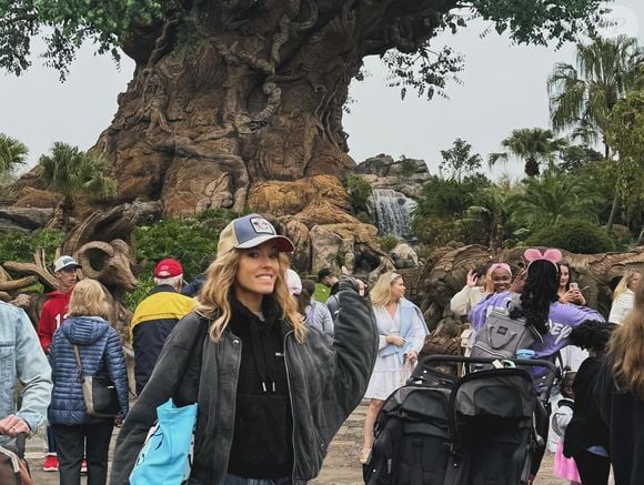 Philippe Lacheau et Elodie Fontan s'éclatent à Disney World en Floride.