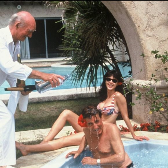 Jean Lefebvre, Eddie Barclay" et Caroline Barclay à Saint-Tropez en 1993. © AGENCE / BESTIMAGE